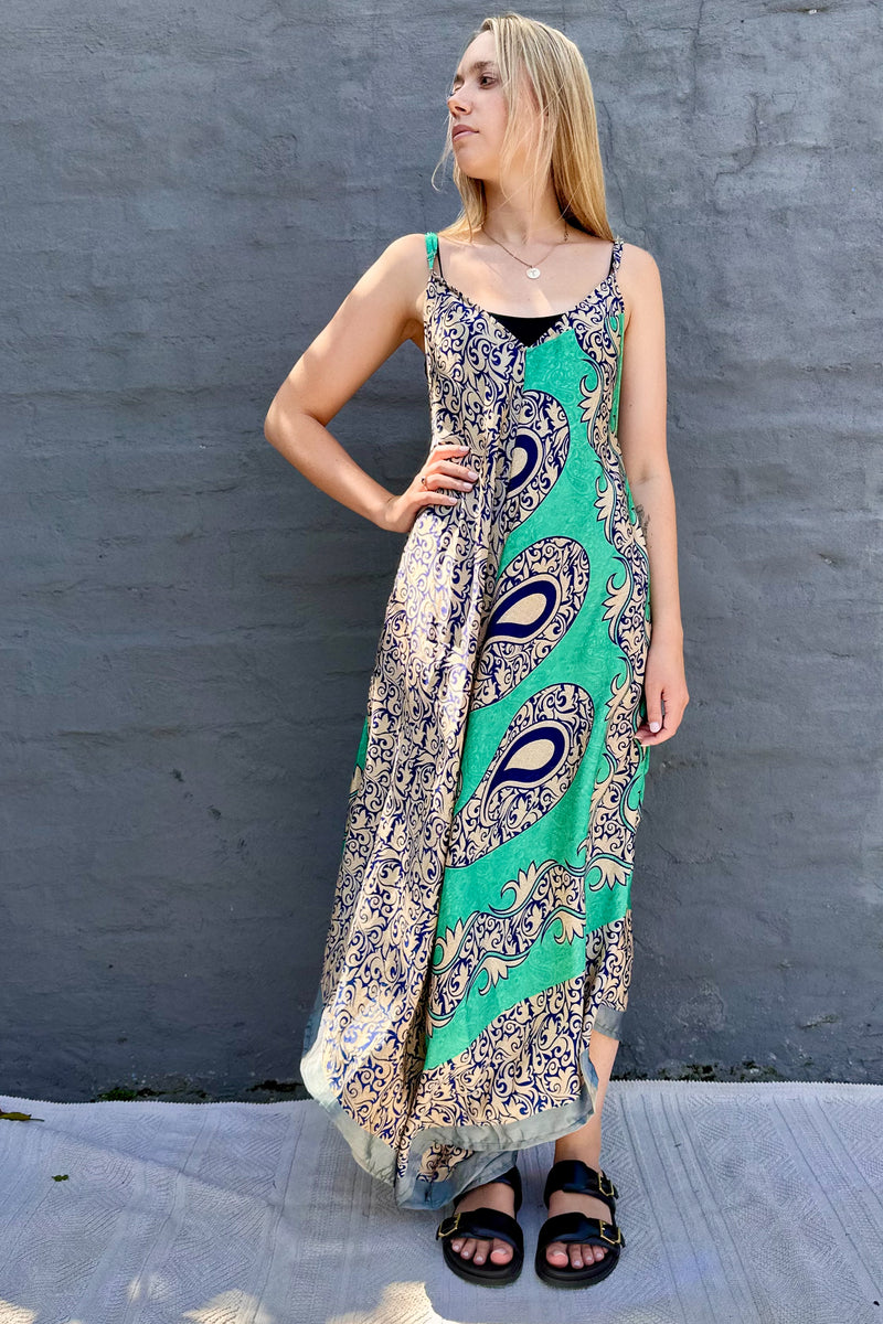 Jiya Jumpsuit In Pretty Paisley