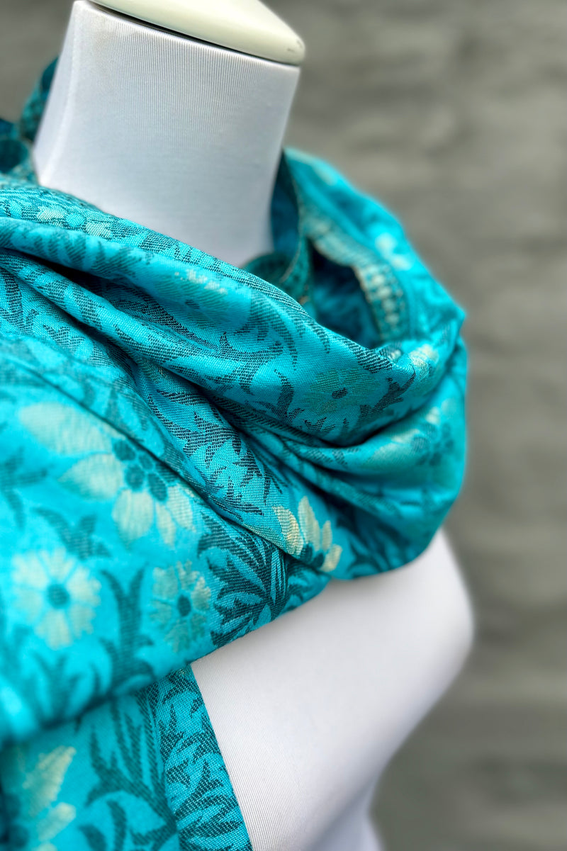 Cashmere & Bamboo Scarf In Silvery Sky